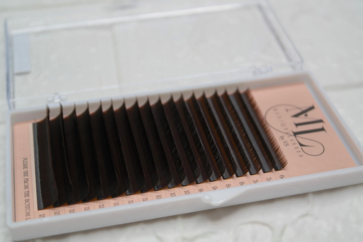 Two tone lashes 0.07mm (18 lines)